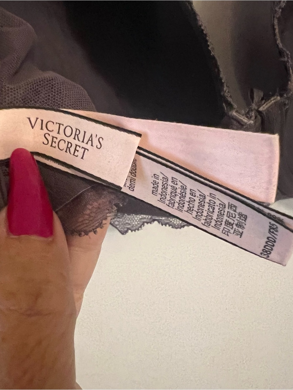 NWOT Victoria's Secret Dream Angels Demi Bra - Picture 3 of 4